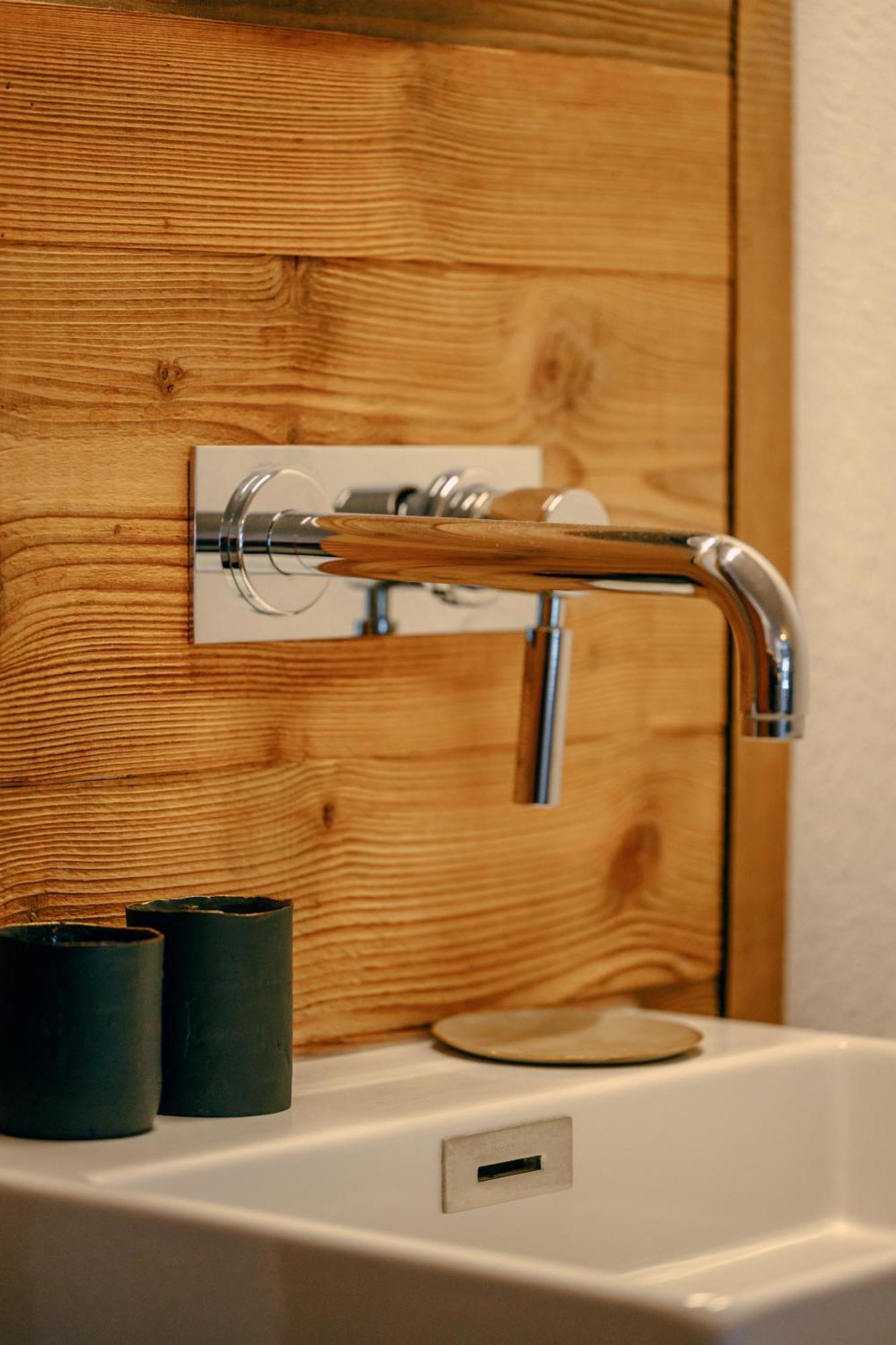 Haus Richard Falch - Inklusive Kostenloser Premium-Sommerkarte St. Anton am Arlberg Zewnętrze zdjęcie