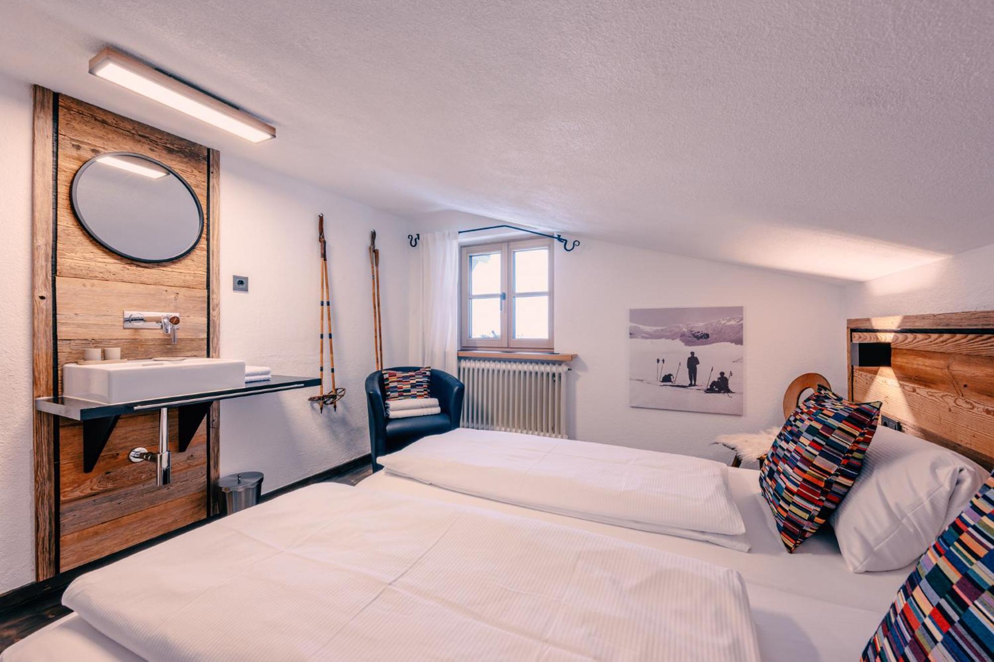 Haus Richard Falch - Inklusive Kostenloser Premium-Sommerkarte St. Anton am Arlberg Zewnętrze zdjęcie