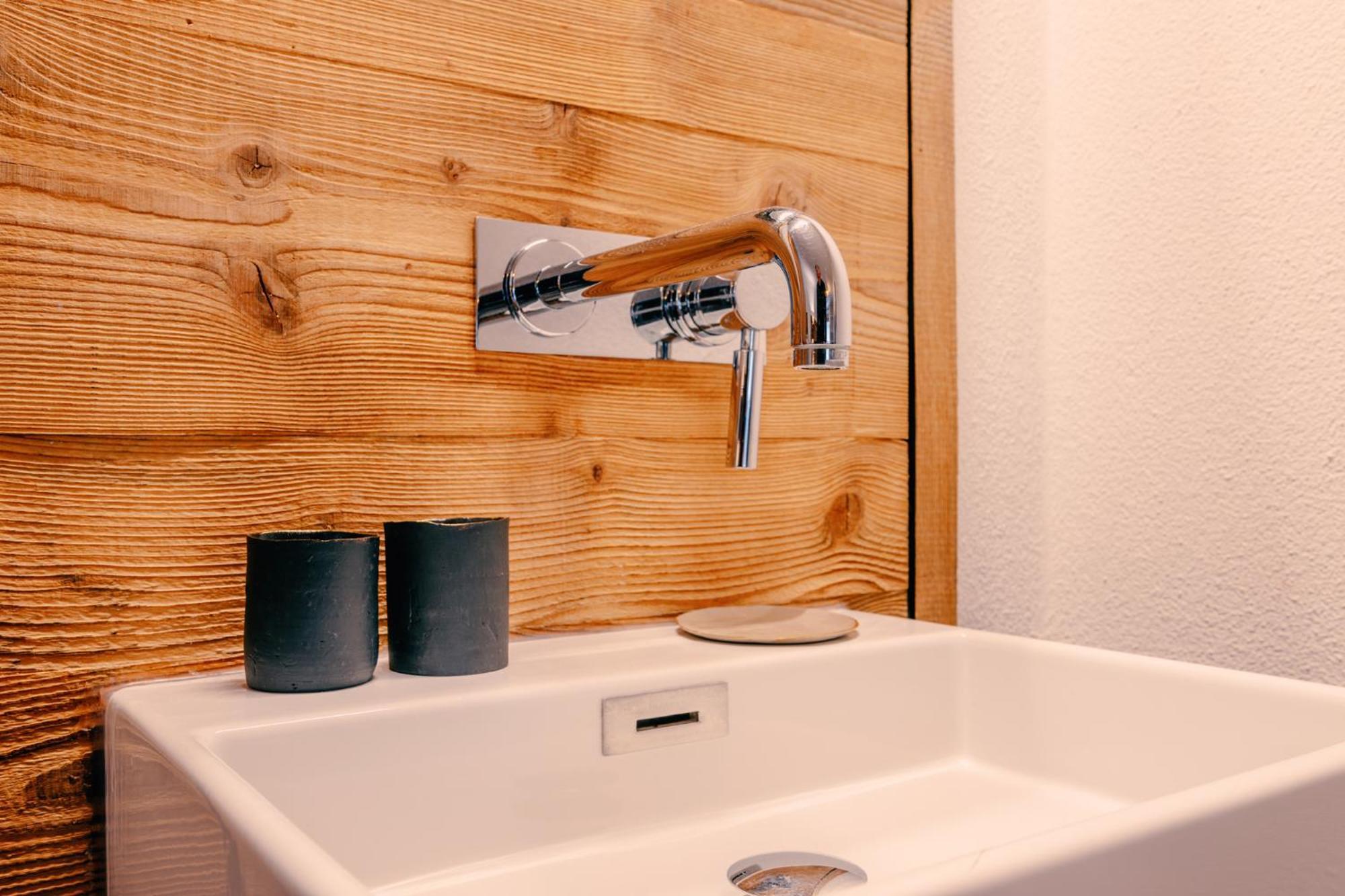 Haus Richard Falch - Inklusive Kostenloser Premium-Sommerkarte St. Anton am Arlberg Zewnętrze zdjęcie