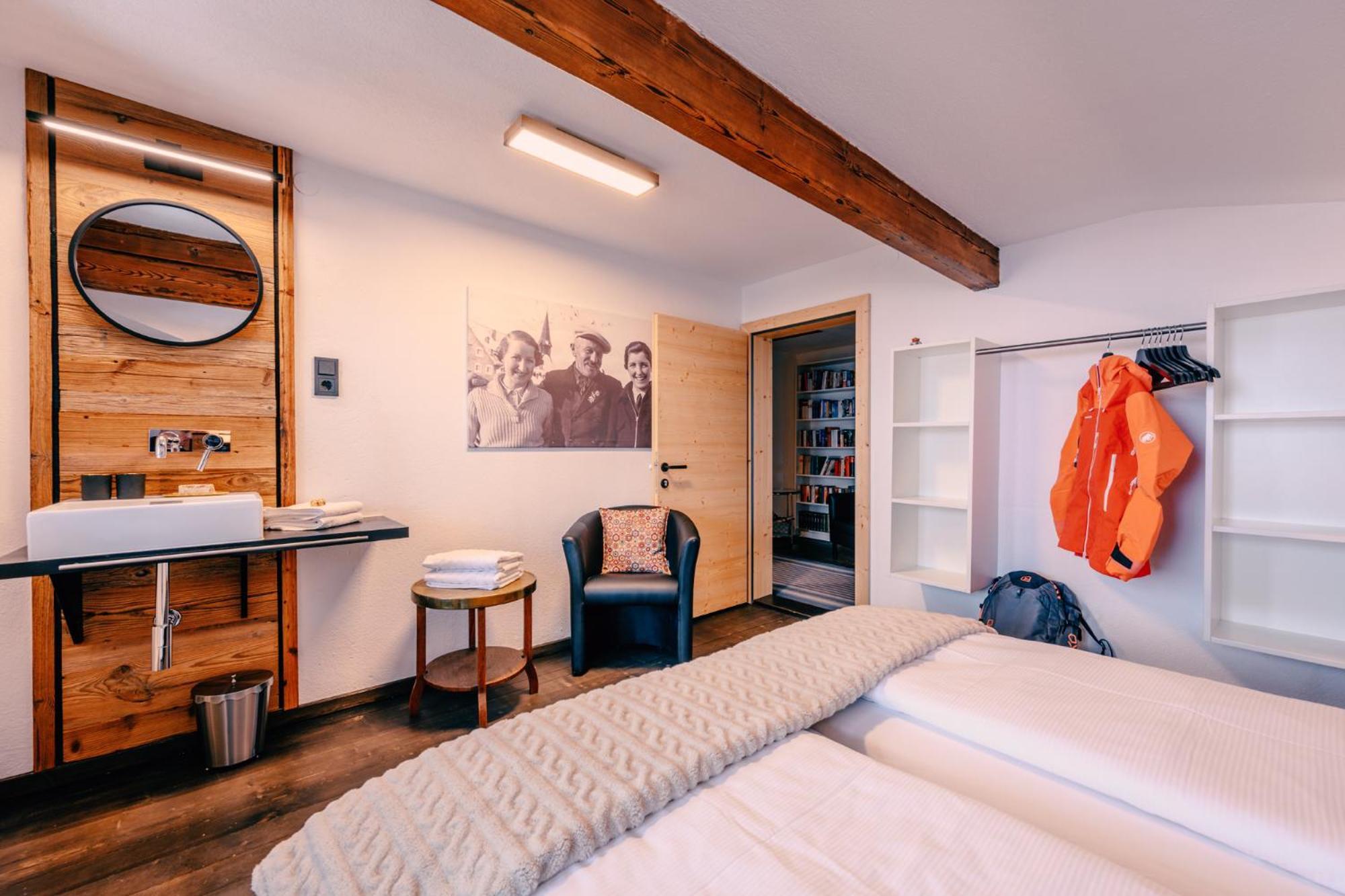 Haus Richard Falch - Inklusive Kostenloser Premium-Sommerkarte St. Anton am Arlberg Zewnętrze zdjęcie
