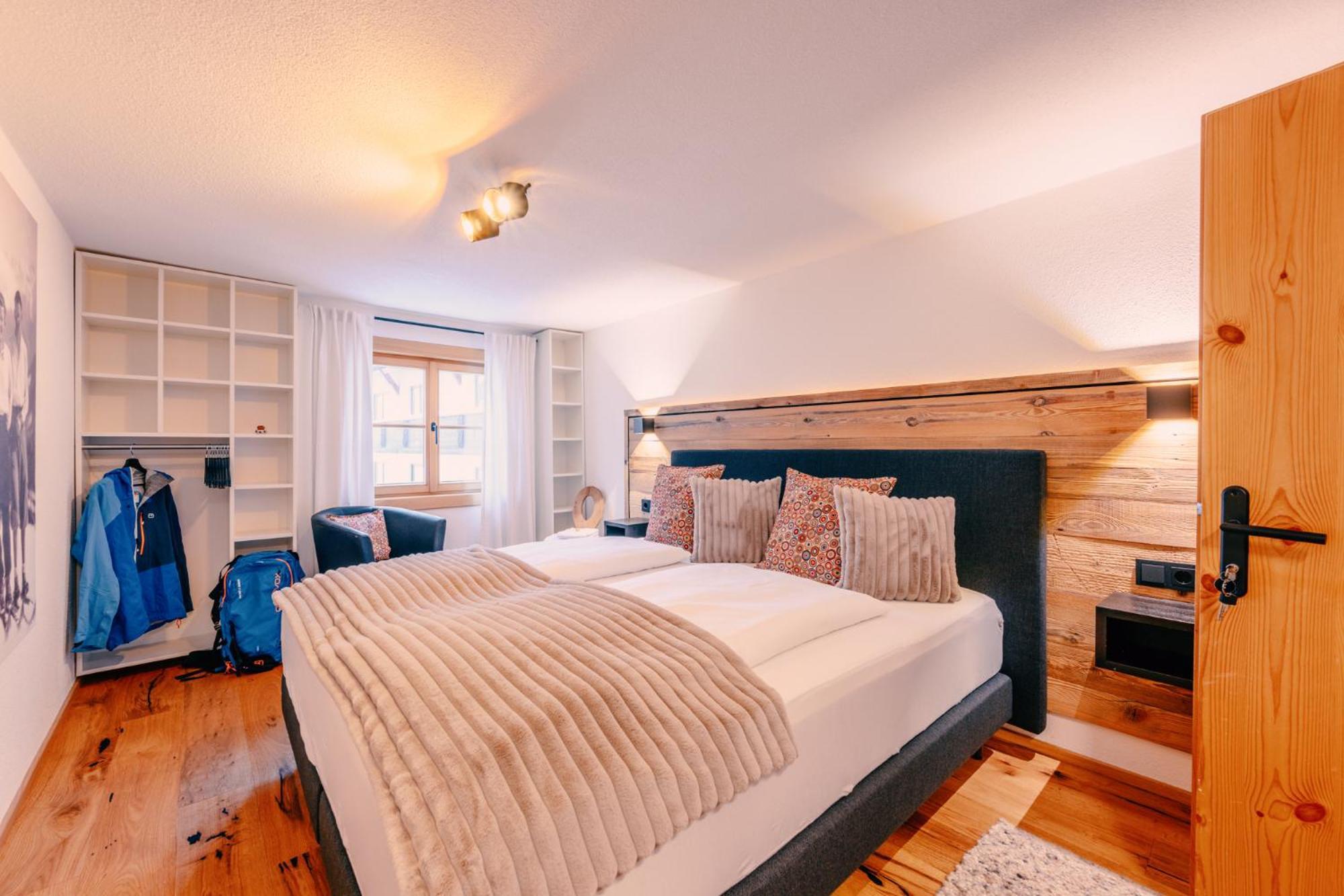 Haus Richard Falch - Inklusive Kostenloser Premium-Sommerkarte St. Anton am Arlberg Zewnętrze zdjęcie